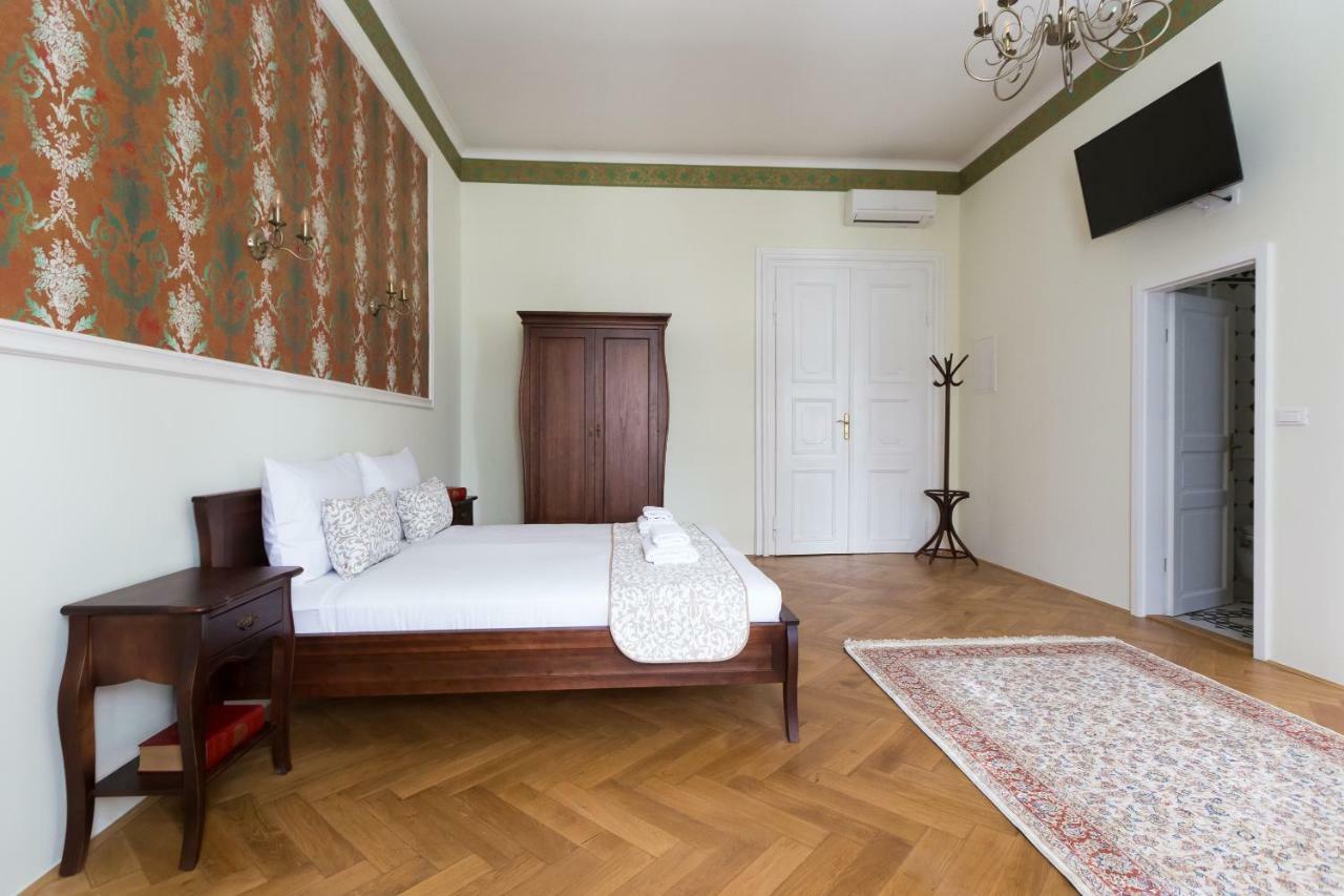 Barbo Palace Apartments And Rooms Ljubljana Kültér fotó